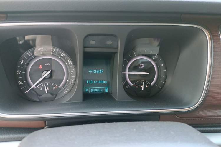 Used Buick GL8 2017 25S Prestige Version China V Standard Instrument Cluster