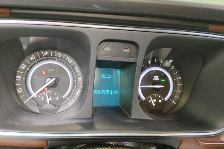 Used Buick GL8 2017 25S Comfort Version China V Standard Instrument Cluster