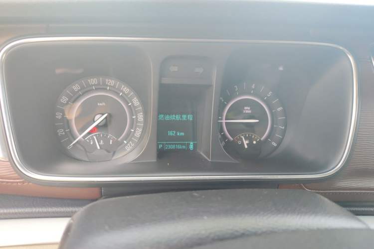 Used Buick GL8 2017 25S Prestige Version China V Standard Instrument Cluster