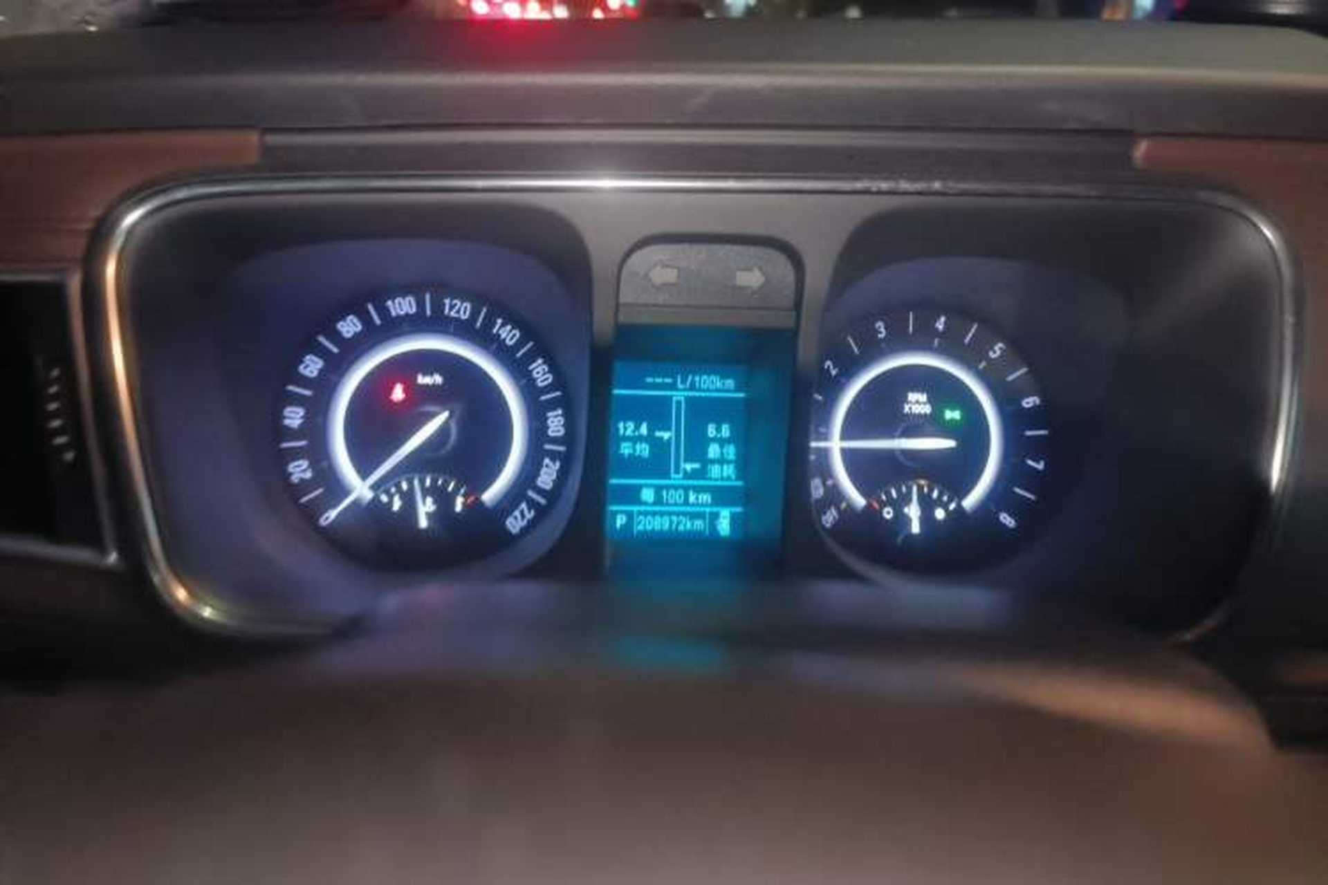Used Buick GL8 2017 25S Prestige Version China V Standard Instrument Cluster