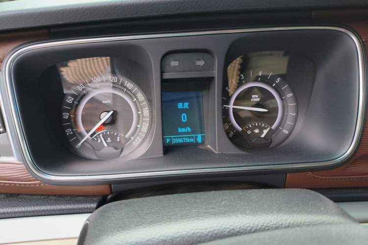 Used Buick GL8 2017 25S Luxury Version China V Standard Instrument Cluster