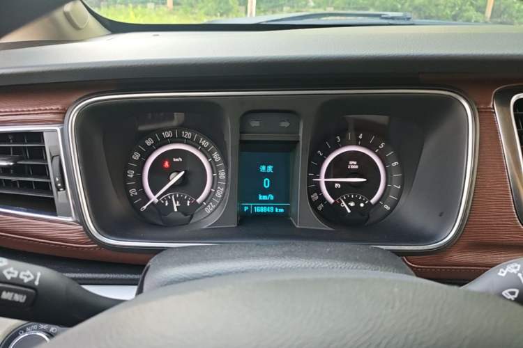 Used Buick GL8 2017 25S Comfort Version China V Standard Instrument Cluster