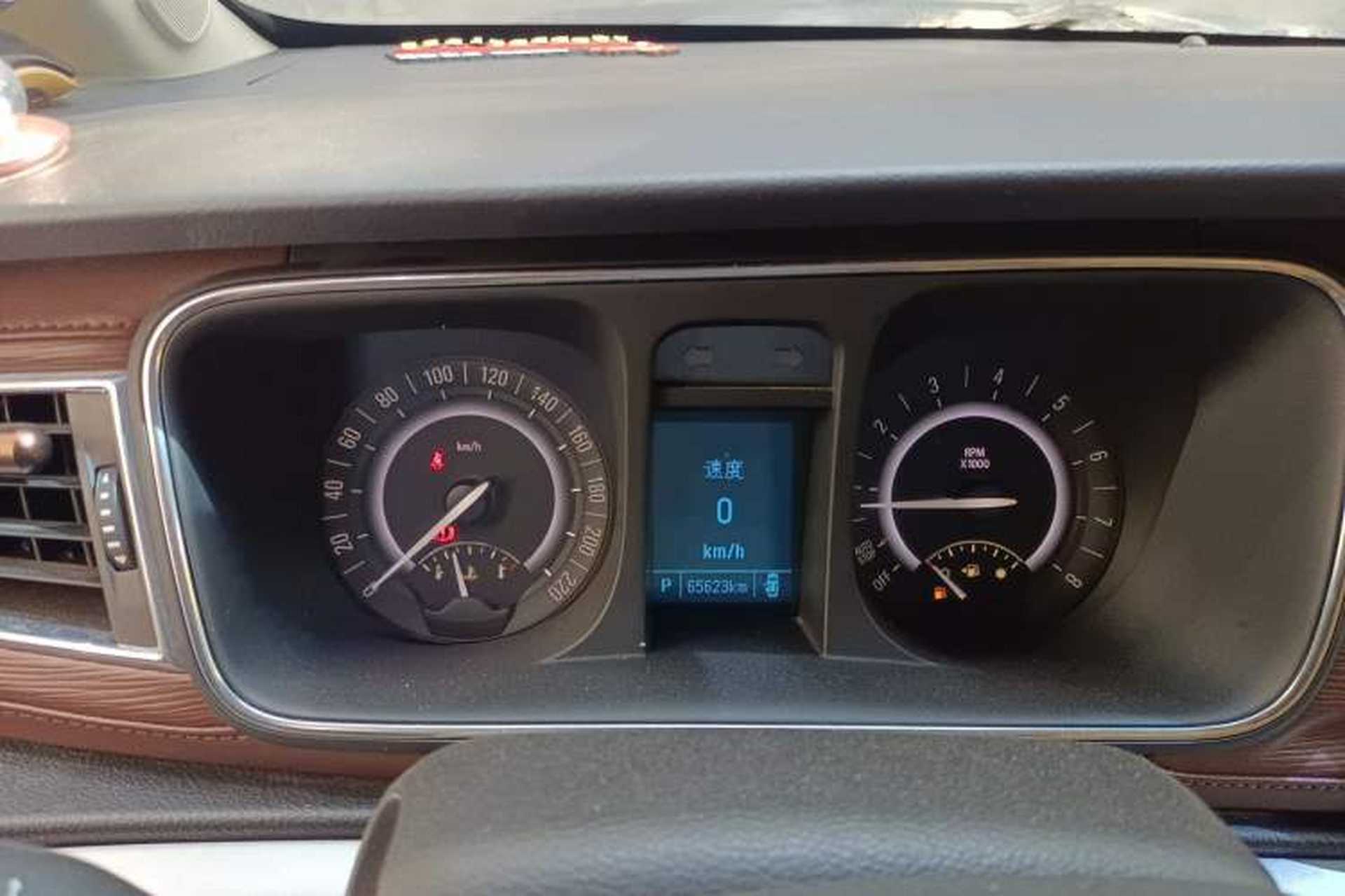 Used Buick GL8 2017 25S Prestige Version China V Standard Instrument Cluster