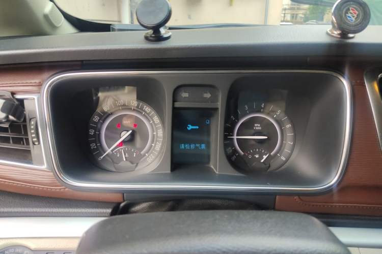 Used Buick GL8 2017 25S Luxury Version China V Standard Instrument Cluster