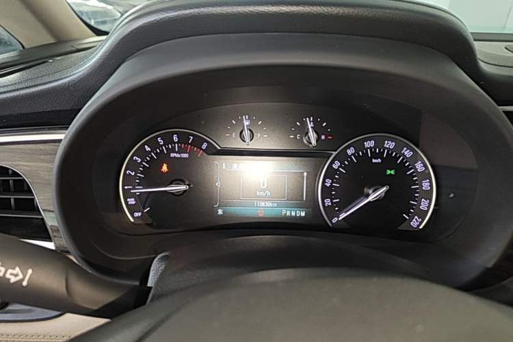 Used Buick GL8 2017 ES 28T Luxury Model China V Standard Instrument Cluster