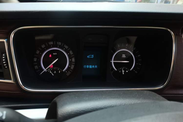 Used Buick GL8 2017 25S Luxury Version China V Standard Instrument Cluster