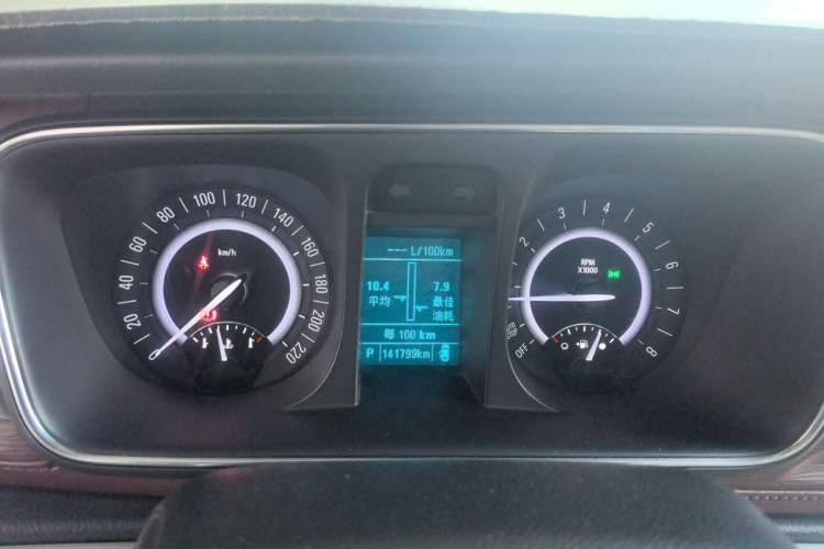 Used Buick GL8 2017 25S Comfort Version China V Standard Instrument Cluster