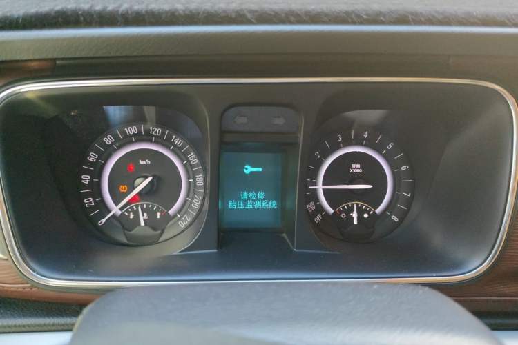 Used Buick GL8 2017 25S Luxury Version China V Standard Instrument Cluster