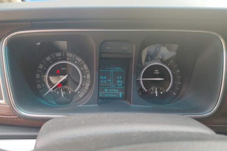 Used Buick GL8 2017 25S Comfort Version China V Standard Instrument Cluster