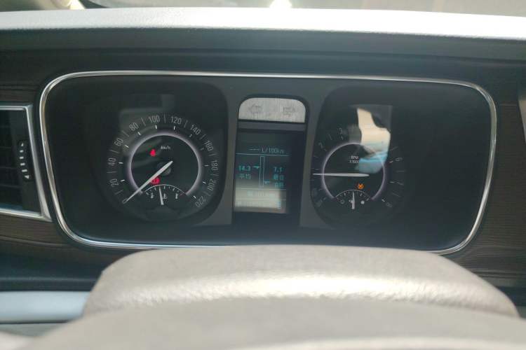 Used Buick GL8 2017 25S Luxury Version China V Standard Instrument Cluster