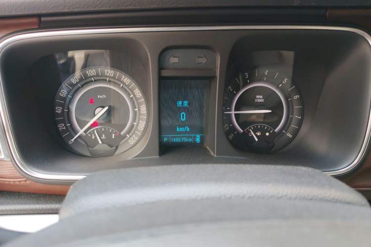 Used Buick GL8 2017 25S Luxury Version China V Standard Instrument Cluster