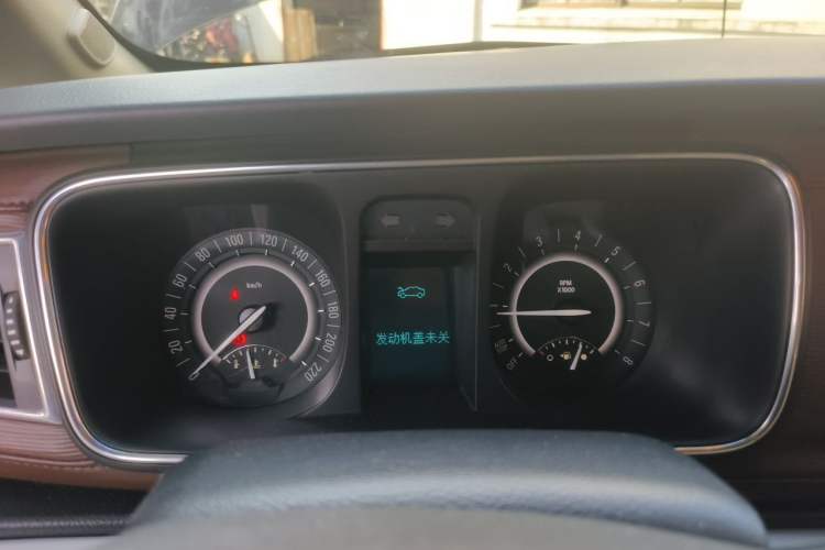 Used Buick GL8 2017 25S Comfort Version China V Standard Instrument Cluster