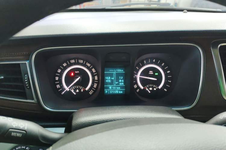Used Buick GL8 2017 25S Luxury Version China V Standard Instrument Cluster