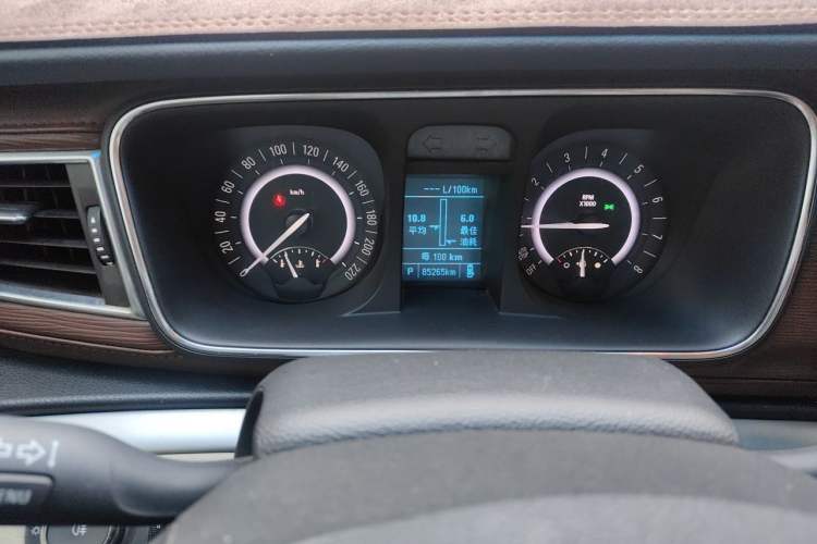 Used Buick GL8 2017 25S Luxury Version China V Standard Instrument Cluster