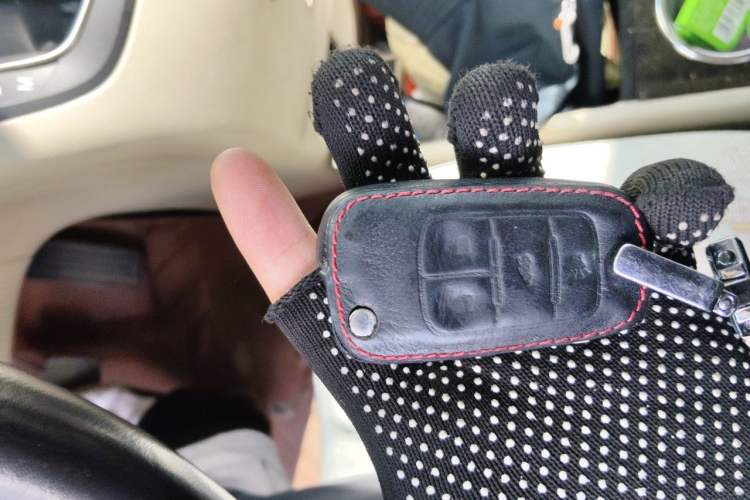Used Buick GL8 2017 25S Comfort Version China V Standard Interior 1
