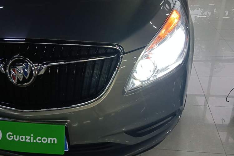 Used Buick GL8 2017 25S Luxury Version China V Standard Left Front Headlight