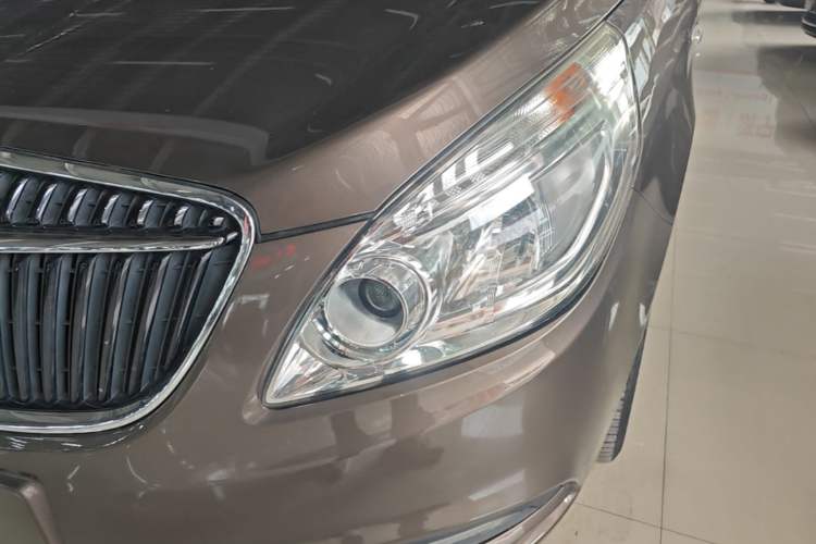 Used Buick GL8 2017 25S Luxury Version China V Standard Left Front Headlight