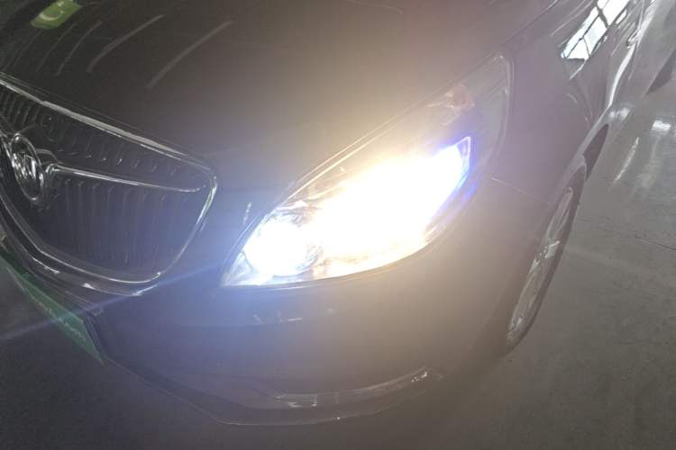 Used Buick GL8 2017 25S Comfort Version China V Standard Left Front Headlight