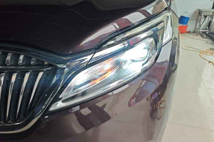 Used Buick GL8 2017 ES 28T Comfort Model China V Standard Left Front Headlight