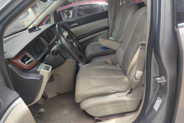 Used Buick GL8 2017 25S Prestige Version China V Standard Left Front Seat