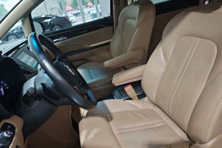 Used Buick GL8 2017 ES 28T Flagship Model China V Standard Left Front Seat