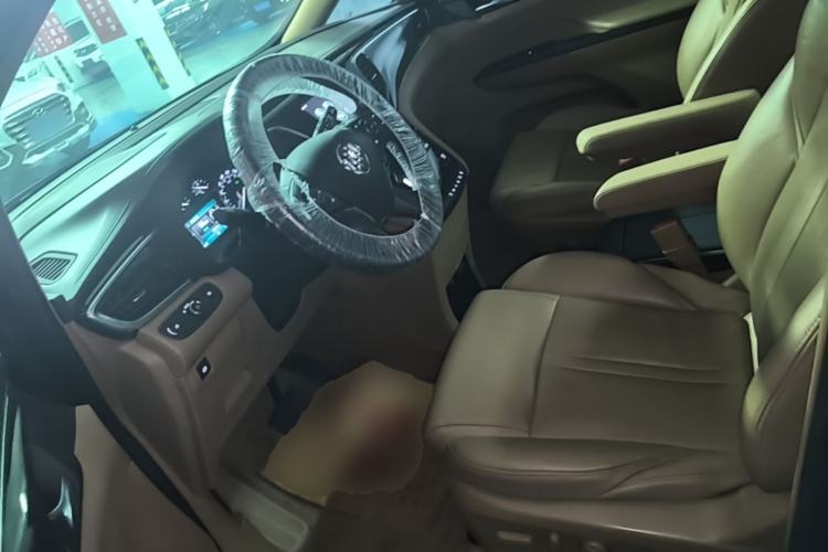 Used Buick GL8 2017 ES 28T Luxury Model China V Standard Left Front Seat