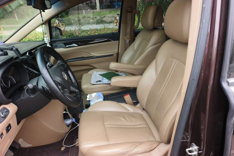 Used Buick GL8 2017 ES 28T Premium Version China V Standard Left Front Seat
