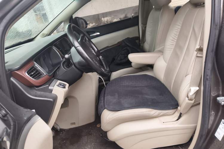 Used Buick GL8 2017 25S Luxury Version China V Standard Left Front Seat