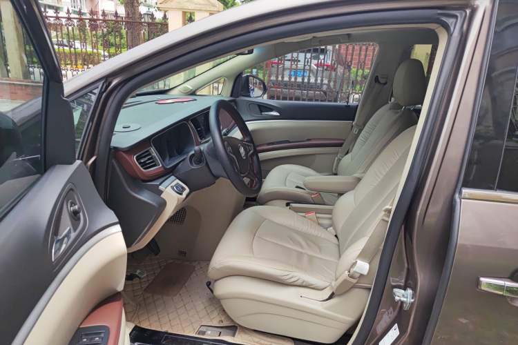 Used Buick GL8 2017 25S Luxury Version China V Standard Left Front Seat