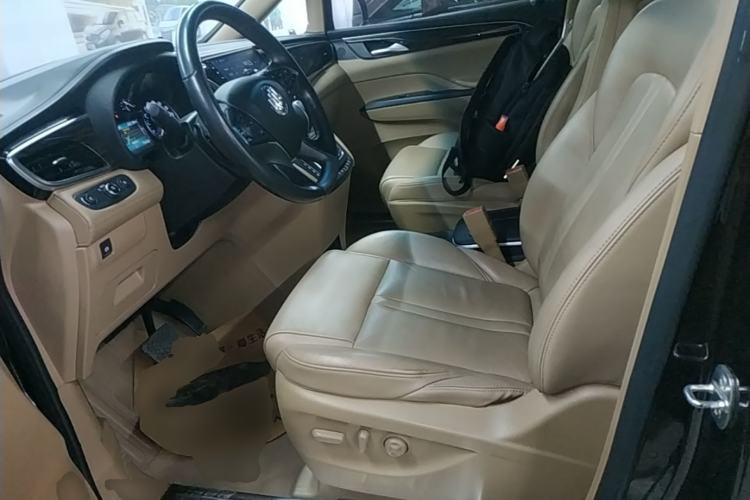 Used Buick GL8 2017 ES 28T Premium Version China V Standard Left Front Seat