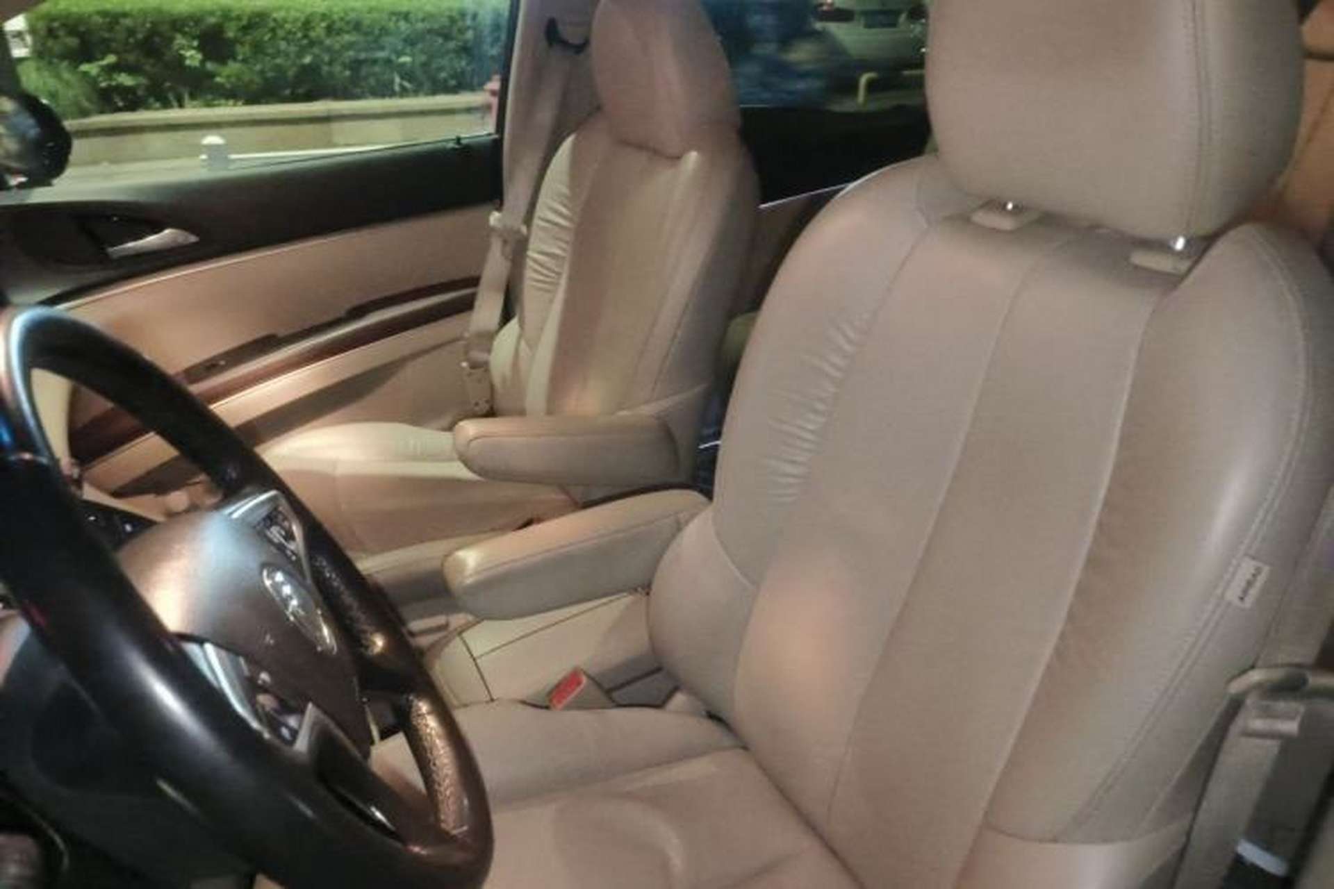 Used Buick GL8 2017 25S Prestige Version China V Standard Left Front Seat