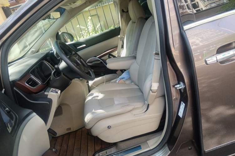 Used Buick GL8 2017 25S Comfort Version China V Standard Left Front Seat
