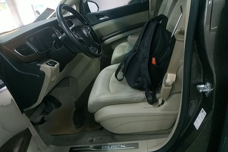 Used Buick GL8 2017 25S Prestige Version China V Standard Left Front Seat