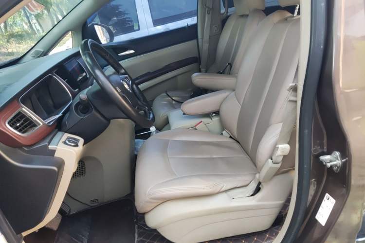 Used Buick GL8 2017 25S Comfort Version China V Standard Left Front Seat