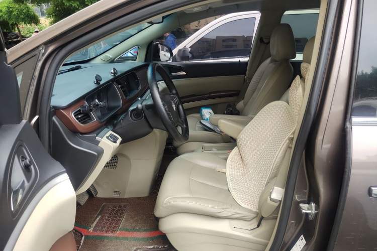 Used Buick GL8 2017 25S Luxury Version China V Standard Left Front Seat