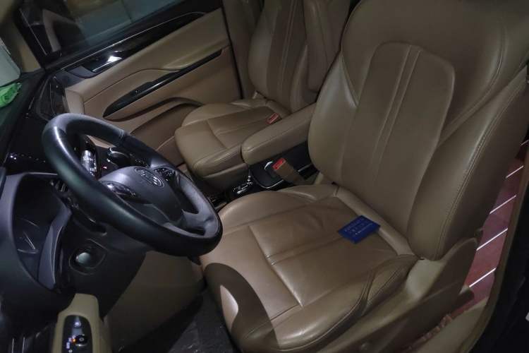 Used Buick GL8 2017 ES 28T Premium Version China V Standard Left Front Seat