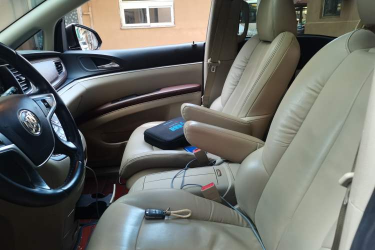 Used Buick GL8 2017 25S Luxury Version China V Standard Left Front Seat