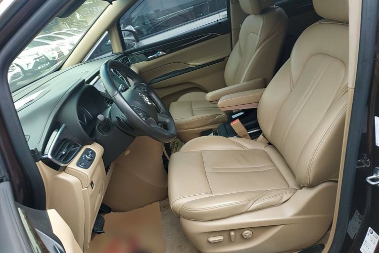 Used Buick GL8 2017 ES 28T Luxury Model China V Standard Left Front Seat