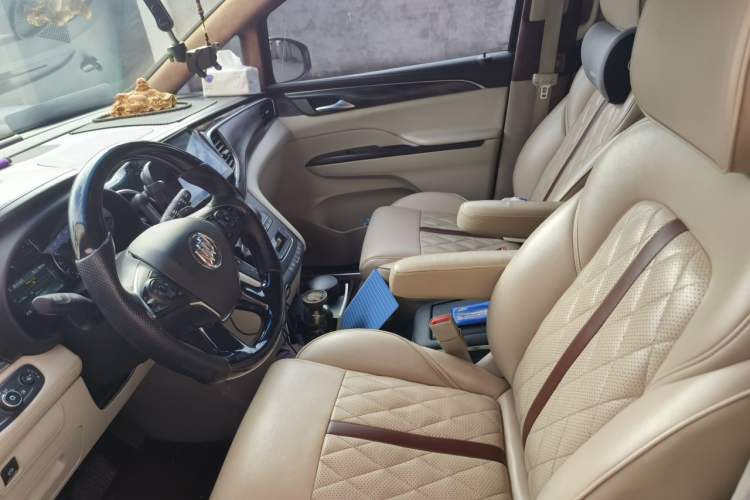 Used Buick GL8 2017 ES 28T Comfort Model China V Standard Left Front Seat