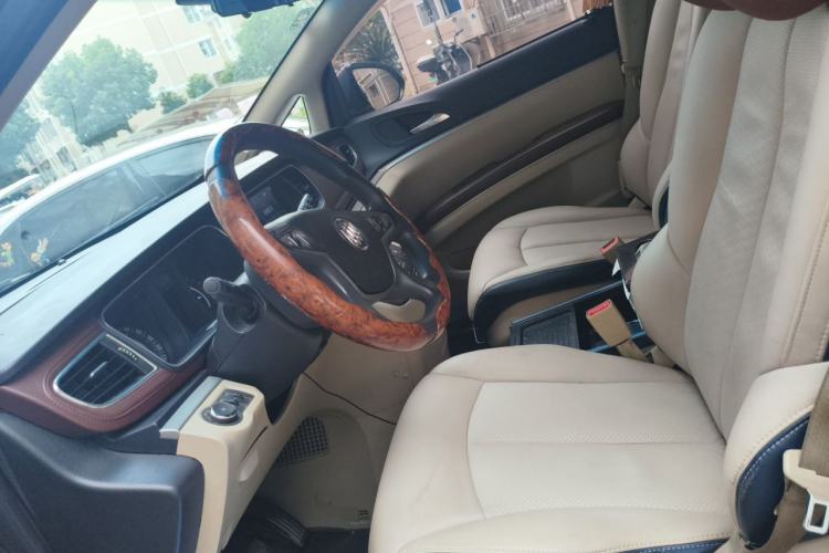 Used Buick GL8 2017 25S Comfort Version China V Standard Left Front Seat