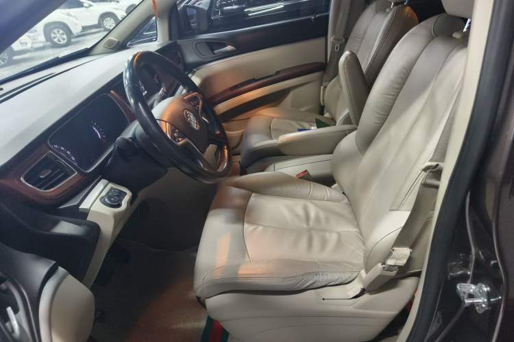 Used Buick GL8 2017 25S Luxury Version China V Standard Left Front Seat