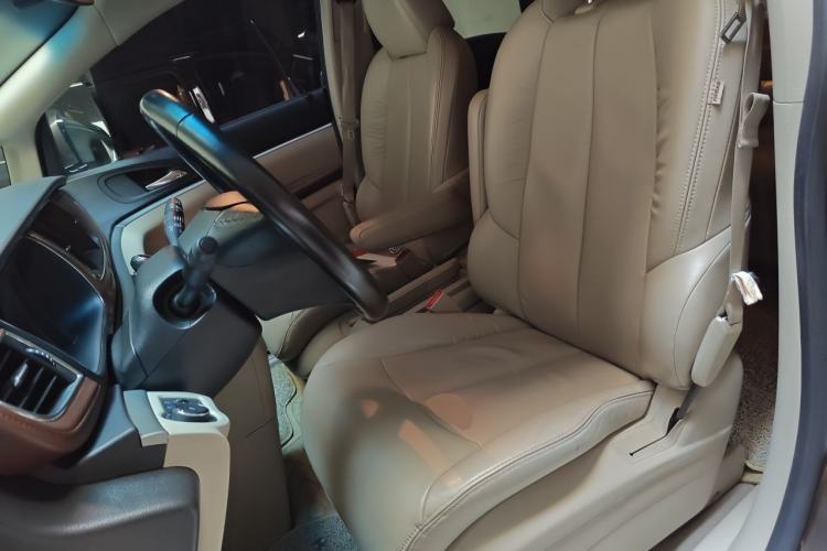 Used Buick GL8 2017 25S Prestige Version China V Standard Left Front Seat