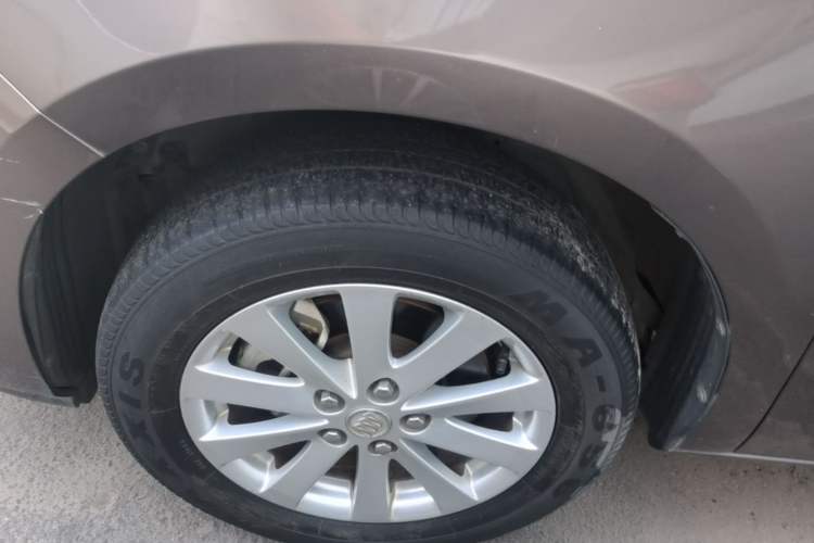 Used Buick GL8 2017 25S Comfort Version China V Standard Left Front Wheel Hub
