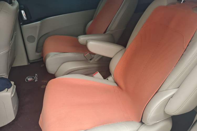 Used Buick GL8 2017 25S Luxury Version China V Standard Left Rear Seat
