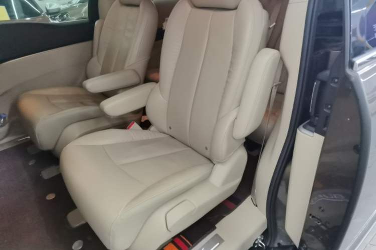Used Buick GL8 2017 25S Prestige Version China V Standard Left Rear Seat