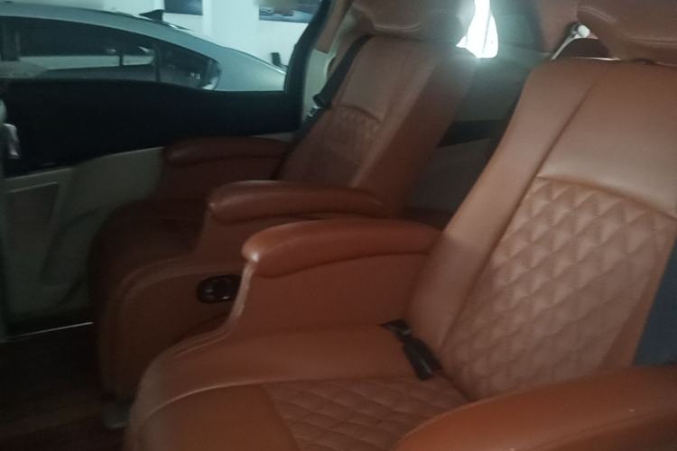 Used Buick GL8 2017 25S Luxury Version China V Standard Left Rear Seat