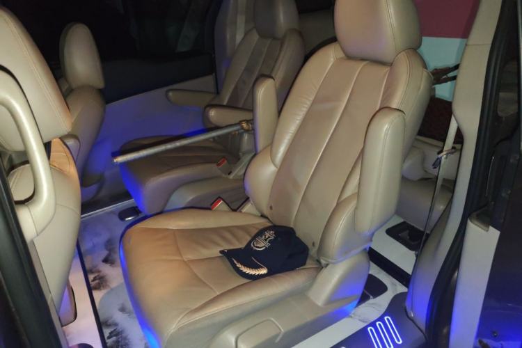 Used Buick GL8 2017 25S Luxury Version China V Standard Left Rear Seat