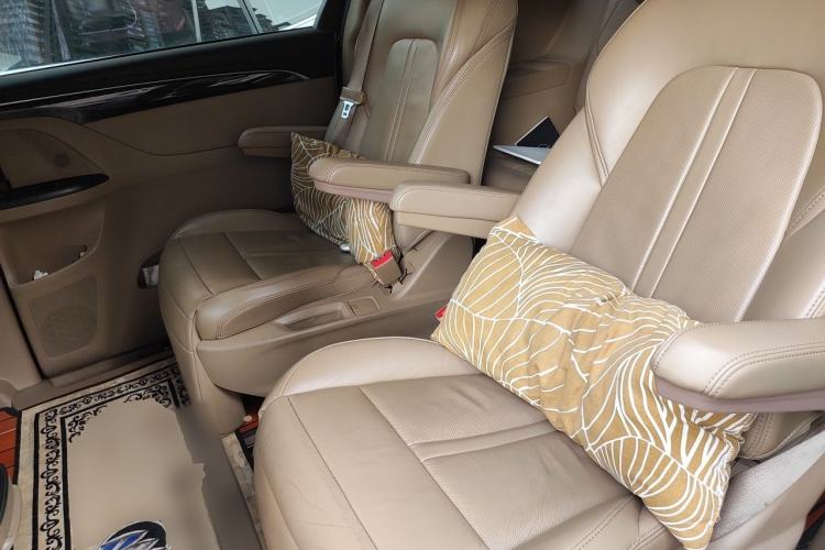 Used Buick GL8 2017 ES 28T Luxury Model China V Standard Left Rear Seat