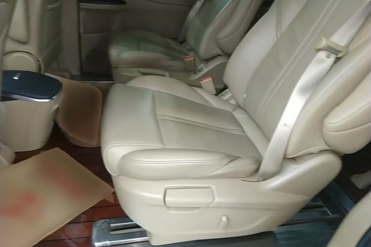 Used Buick GL8 2017 ES 28T Premium Version China V Standard Left Rear Seat