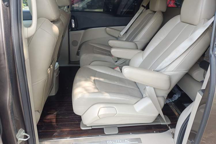 Used Buick GL8 2017 25S Prestige Version China V Standard Left Rear Seat